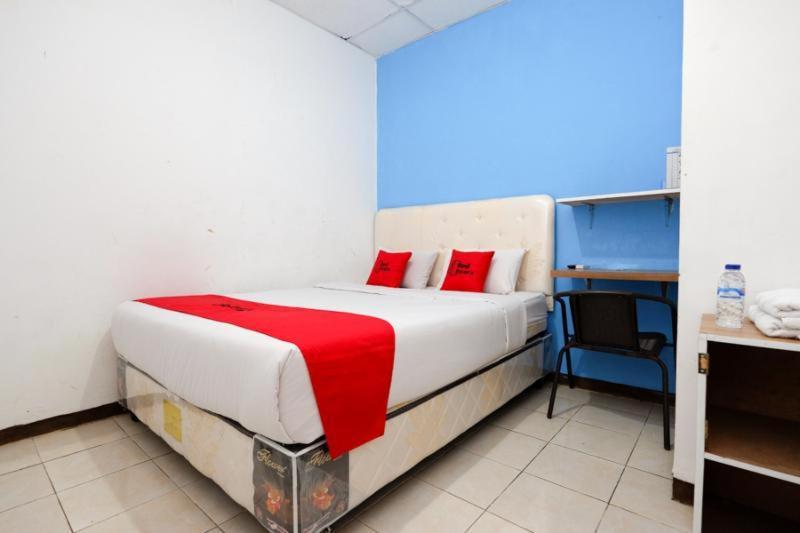 Hotel O Semarang Near Kota Lama Semarang Formerly Kamarkoe Residence Coo Property Phòng bức ảnh